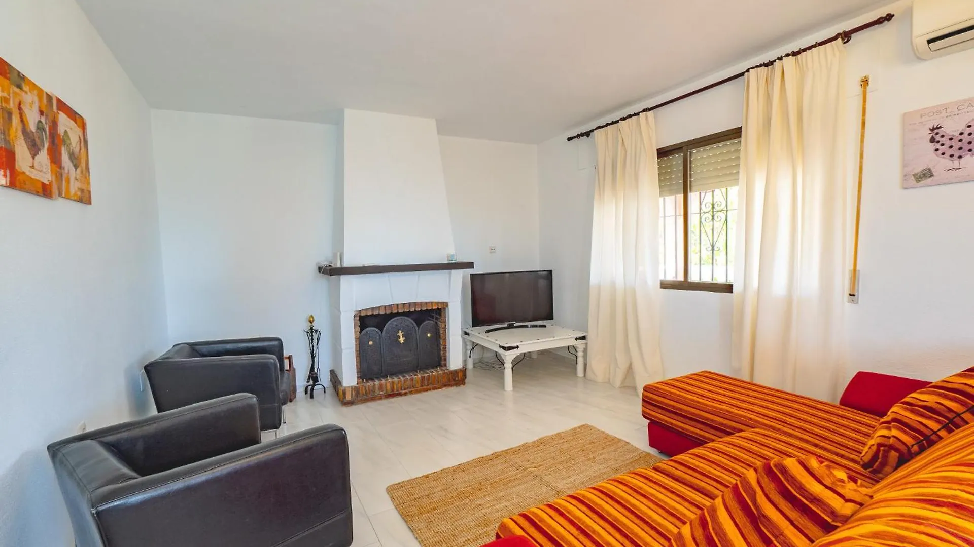 Cubo'S Pink Townhouse Los Manantiales ألاورين ذي ر تورّي بيت للعطل
