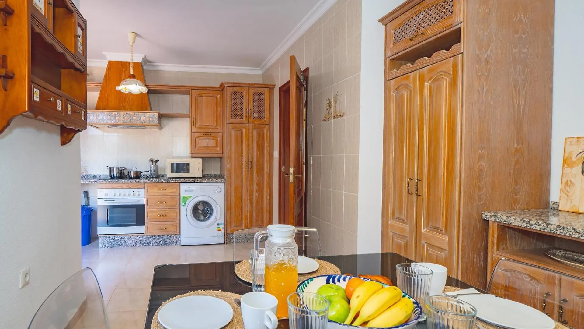 Cubo'S Pink Townhouse Los Manantiales Alhaurin de la Torre 0*,  Spain